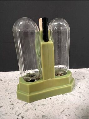 1930s Art Deco Salt and Pepper Plunger Type Dispenser by Imperial Metal Mfg. Co